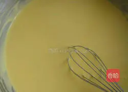 Illustration of how to make chiffon cake 1