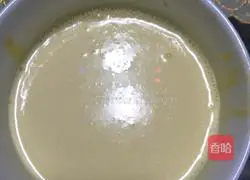 Illustration of how to make light cream cake 3