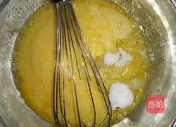 Illustration of how to make chiffon cake 3