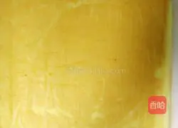 Strawberry Cake Roll Recipe Illustration 7