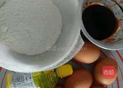 Chocolate Sauce Chiffon Cake (8-inch) Recipe Illustration 1