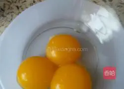 Chiffon Cupcake Recipe Illustration 1