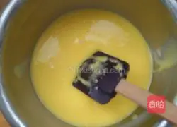 Illustration of how to make chiffon cake 4