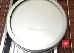 Illustration of how to make eight-inch matcha chiffon cake 8