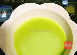 Illustration of how to make pea muffins 9