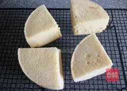 Cornmeal Yogurt Chiffon Cake Recipe Illustration 16