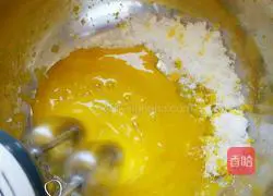 Chiffon Cake Recipe Illustration 3