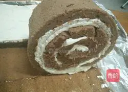 Cocoa Butter Roll Cake Recipe Illustration 9