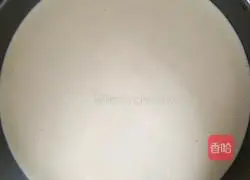 Illustration of how to make the 4-egg version of the eight-inch chiffon cake 7