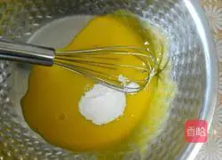 Cream yellow peach cake roll recipe 3