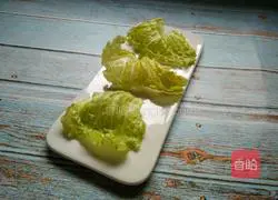 Illustration of how to make ham sausage rolls 9