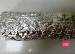 Illustration of how to make matcha cake roll 13