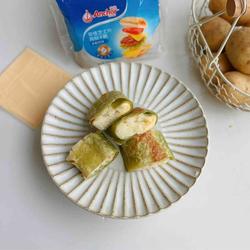 Liquid vegetable pancake and potato rolls