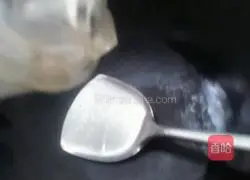 Illustration of how to make pan-fried potato pancakes 9