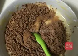 Illustration of how to make orange and tiger skin cake rolls 14