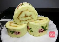 Hand-painted strawberry cake roll recipe 20