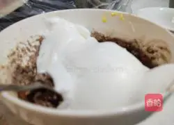 Chocolate Chiffon Cake Recipe Illustration 10