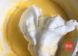 Illustration of how to make fancy cake rolls 10