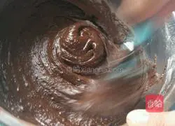 Cocoa Chiffon Cake Recipe Illustration 6