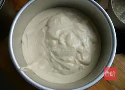 Illustration of how to make eight-inch chiffon cake 9