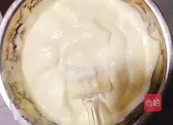 Illustration of how to make chiffon cake (six inches) 16