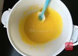 Blueberry Cake Roll Recipe Illustration 5