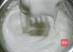 Lemon yogurt chiffon cake (8 inches) recipe illustration 6