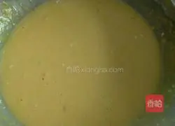 Matcha-flavored zebra pattern chiffon Cake recipe illustration 5