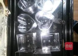 Three Color Cheesecake Recipe Illustration 13