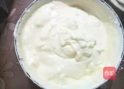 Illustration of how to make chiffon cake 7