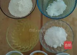 Illustration of how to make 8-inch perfect chiffon cake 1