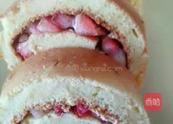 Strawberry Cream Cake Roll Recipe Illustration 12