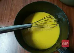 Illustration of how to make chiffon cake 1