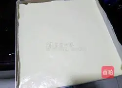 Illustration of how to make raisin cake rolls 13