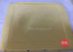 Illustration of how to make orange and tiger skin cake rolls 21