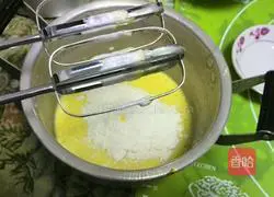 Recipe for making 6-inch big red date chiffon cake 9