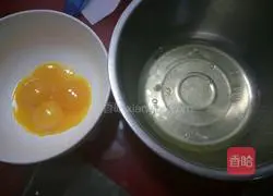 Eight-Inch Cranberry Illustration of how to make chiffon cake 2