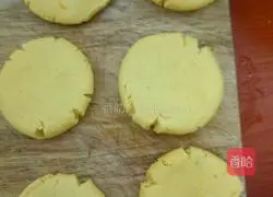 Pumpkin Pie Illustration of how to do it 6