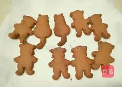 Illustration of how to make bear chocolate cookies 5