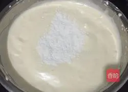 Illustration of how to make whole egg sponge cake 5