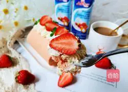 Zero sugar low-calorie strawberry cake roll recipe 19