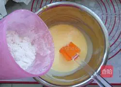 Blueberry Coconut Cake Roll Recipe Illustration 4