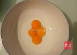 Illustration of how to make fancy roll cake 3