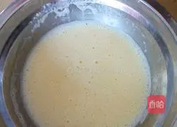 Illustration of how to make dried cranberry cake rolls 5