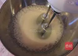 Illustration of how to make cream hand-rolled cake 6