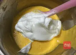 Illustration of how to make original chiffon cake 9