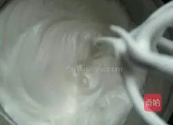 Cranberry Chiffon Cake Recipe Illustration 3