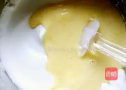 Illustration of how to make small cupcakes 8