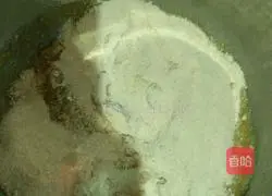 Illustration of how to make heavy cheese cheesecake 6