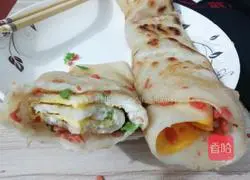 Illustration of how to make egg and ham pancakes 7